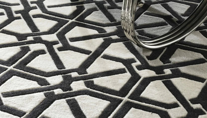 Webb 300 X 400cm Geometric Rug in Black & Off-White