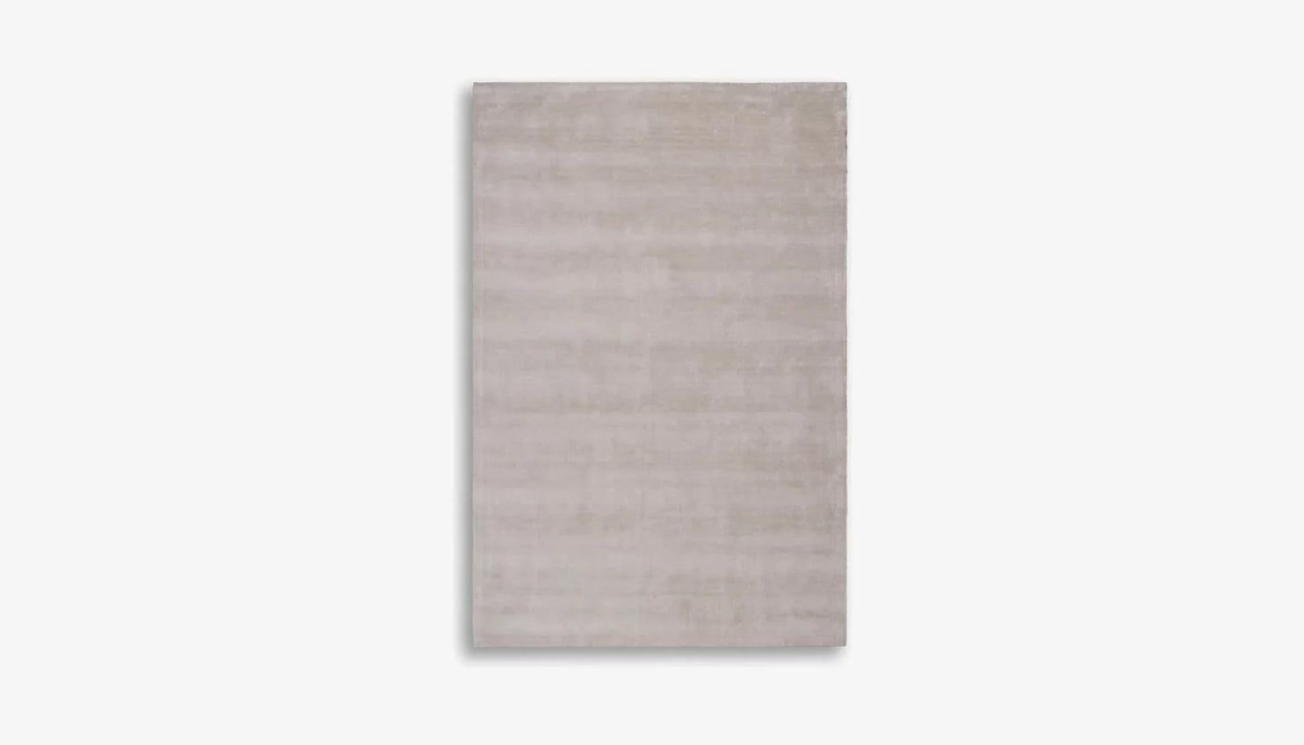 Liam 300 X 400cm Plain Rug in Silver Sand