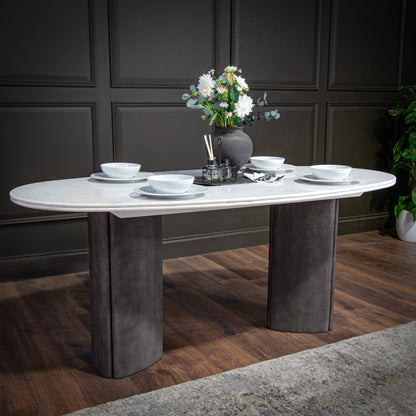 Venus Dining Table