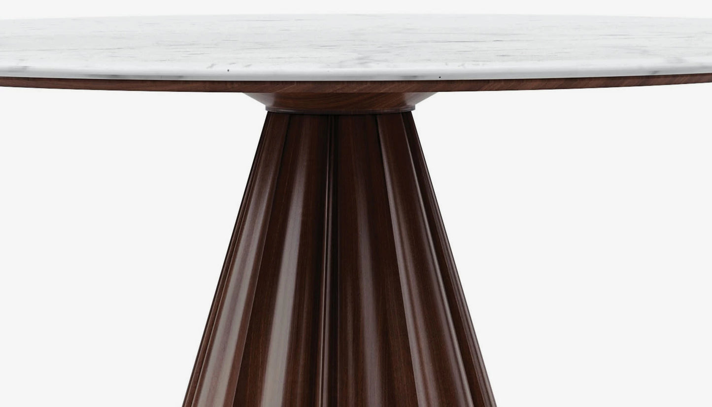 Pyras4 Seat Round Dining Table